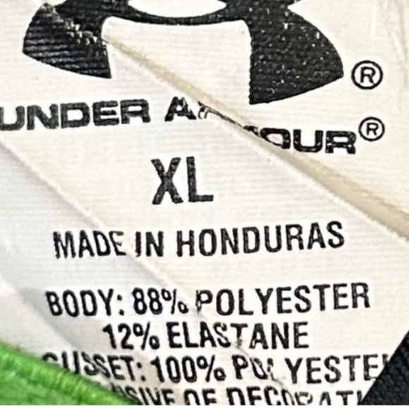 Under Armour XL Performance Short Set - Picture 2 of 2